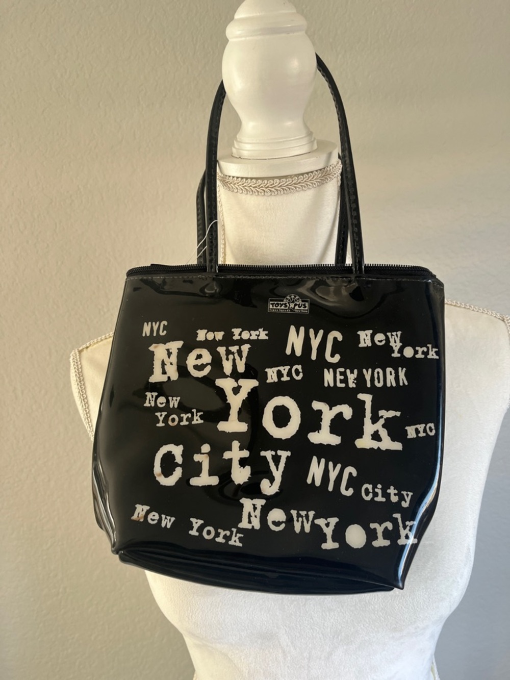 Vintage toys “R” Us Times Square, New York 2001 tote bag (Rare)